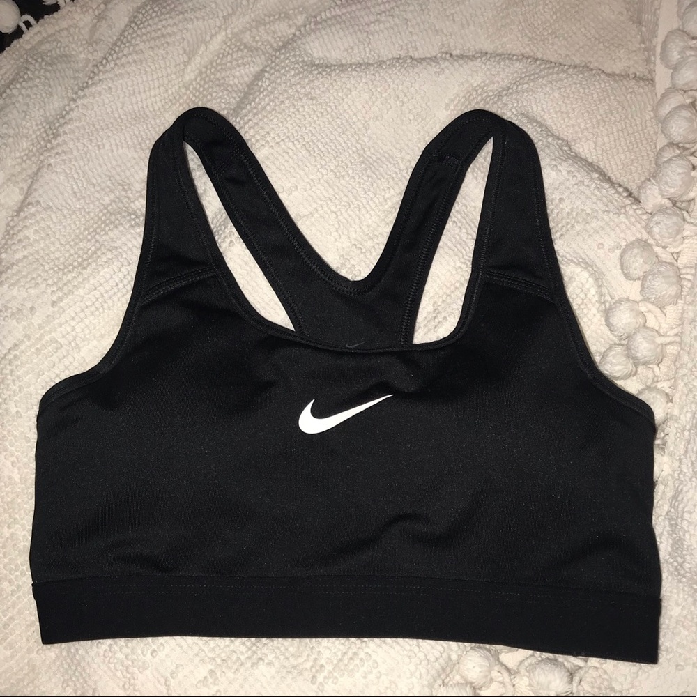 nike sports bra